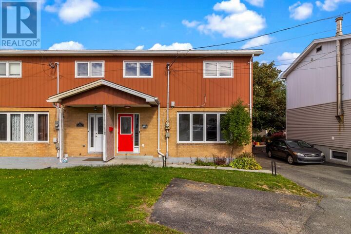 91A Commonwealth Avenue  Mount Pearl NL A1N 1X1 photo