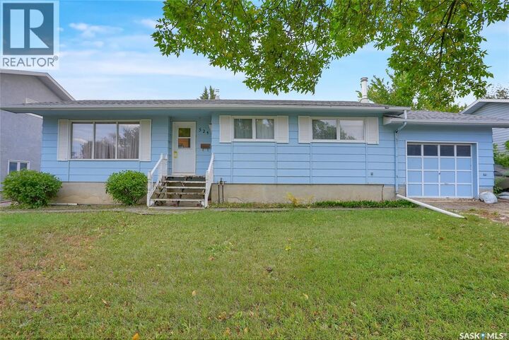 Property Photo:  524 6th Avenue E  SK S0H 0B0 