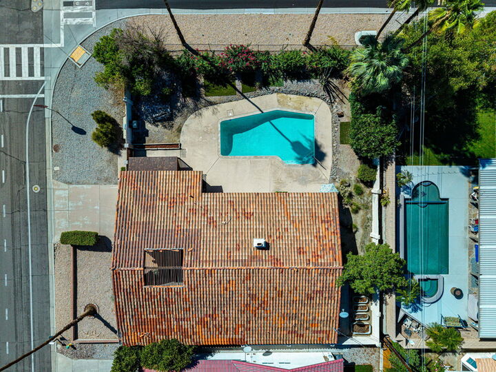Property Photo:  53495 Avenida Bermudas  CA 92253 