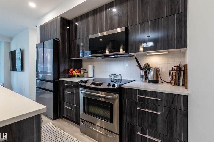Photo de la propriété:  11969 Jasper Avenue NW 206  AB T5K 0P1 