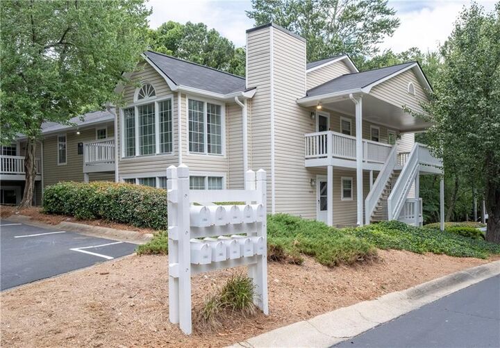 Property Photo: 1910 Countryside Place SE GA 30080