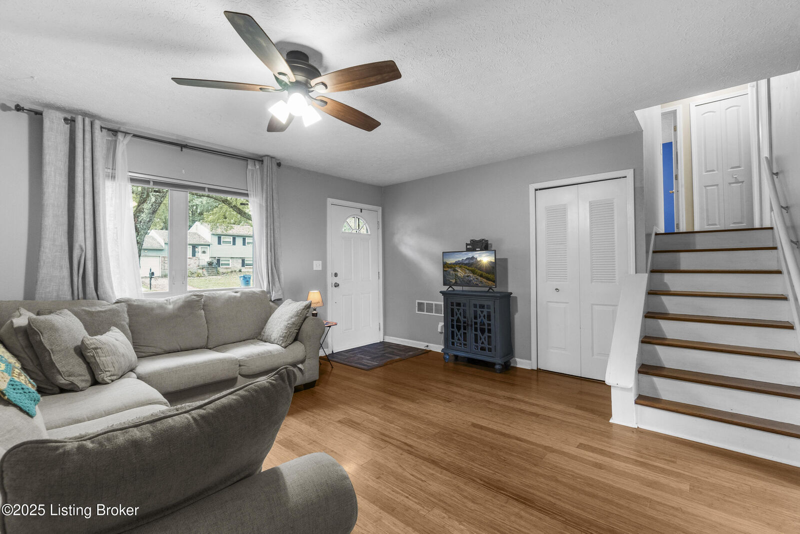 Property Photo:  6125 Park Rd  KY 40014