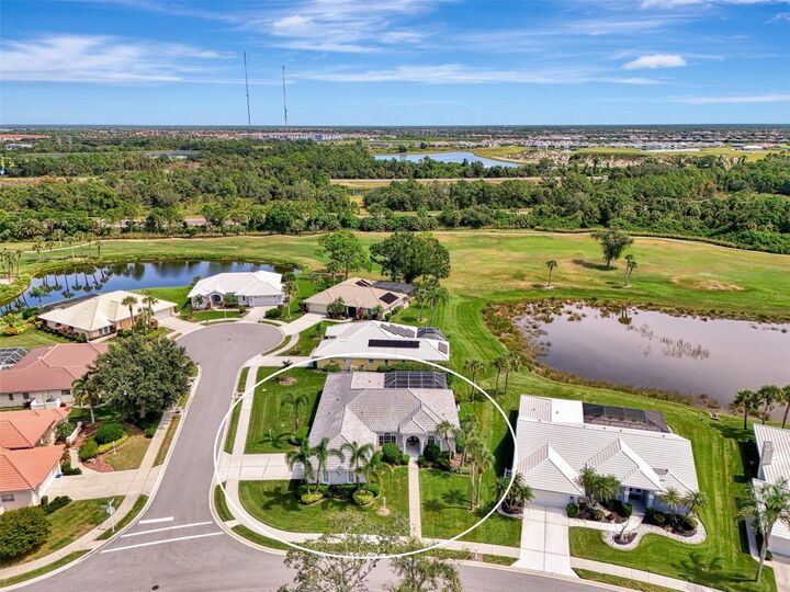 Property Photo:  1434 Gleneagles Drive  FL 34292 