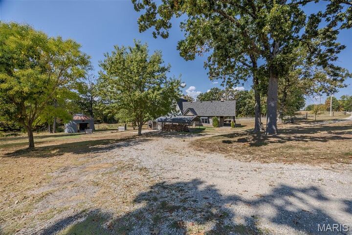 Property Photo:  29385 Highway Aa  MO 65536