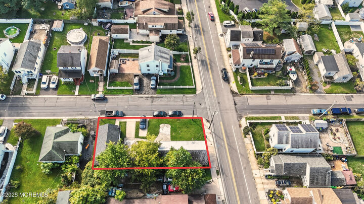Property Photo:  412 Union Avenue  NJ 07735 
