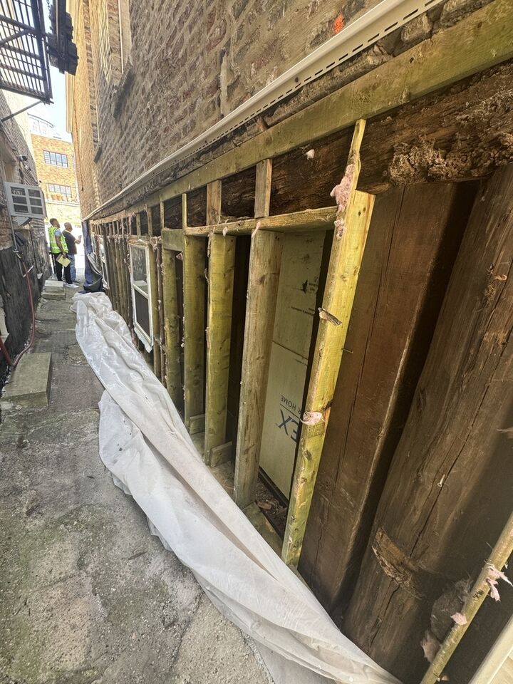 Property Photo:  3212 S Aberdeen Street  IL 60608