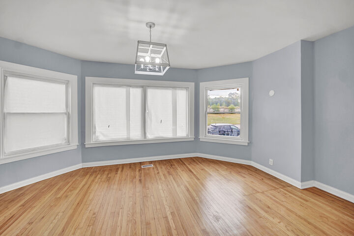 Property Photo: 7316 S Woodlawn Avenue IL 60619