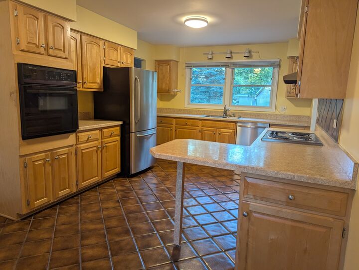Property Photo: 406 Allonby Drive IL 60194