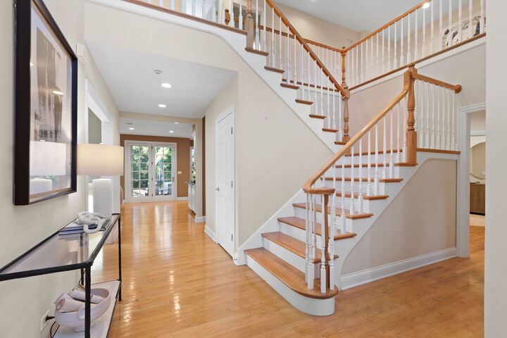 Property Photo: 1830 W North Pond Lane IL 60045