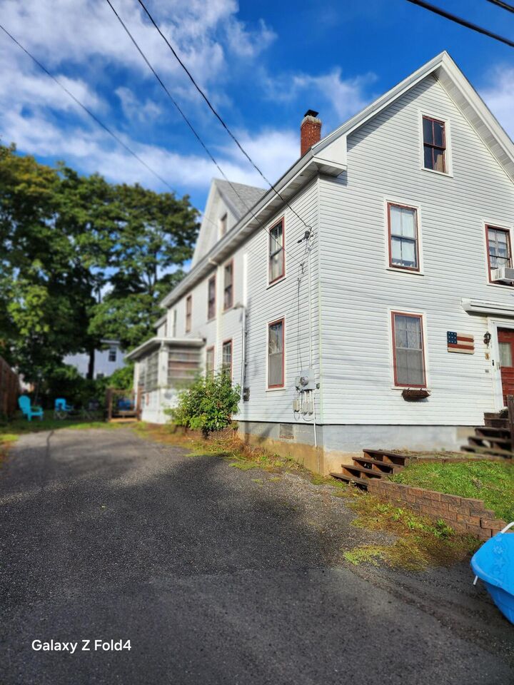 Property Photo:  104 Pearl Street  ME 04401 