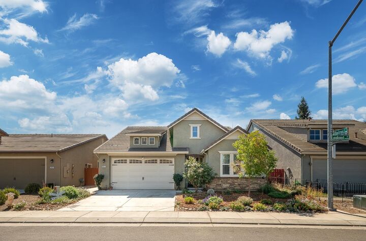 Property Photo:  3812 Lookout Drive  CA 95355 