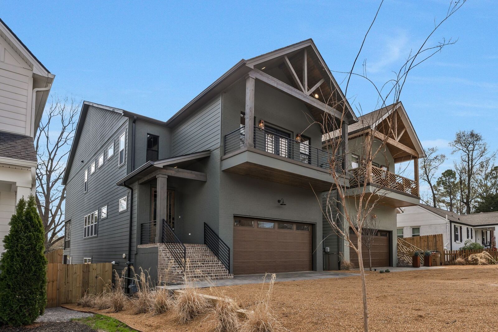 Property Photo: 1513 Rosebank Ave TN 37206