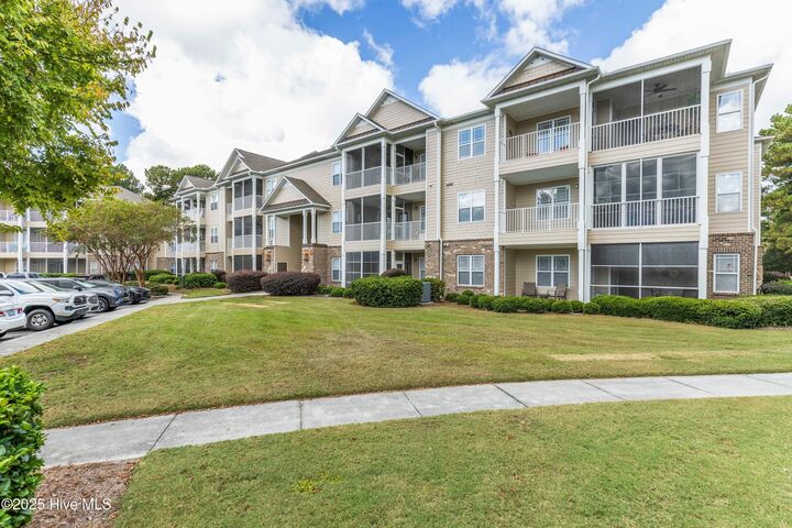Property Photo:  260 Woodlands Way NW Unit 18  NC 28467 