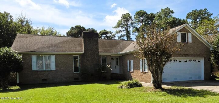 Property Photo:  812 Pelican Drive  NC 28560 