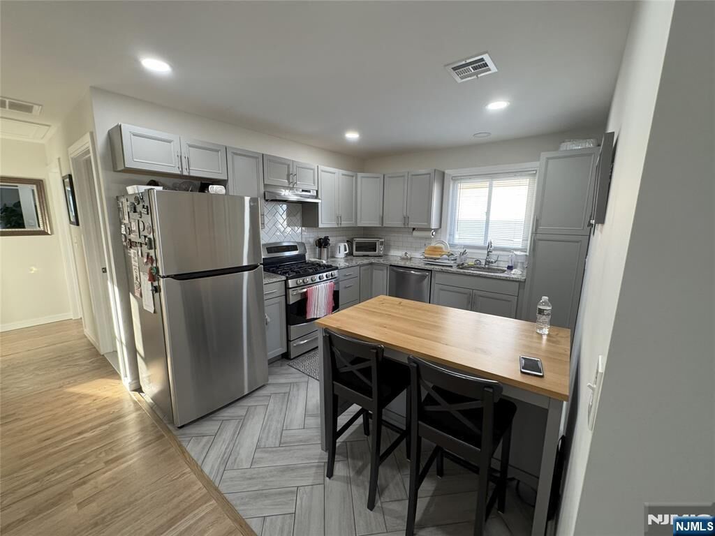 Property Photo:  261 Schuyler Avenue  NJ 07032