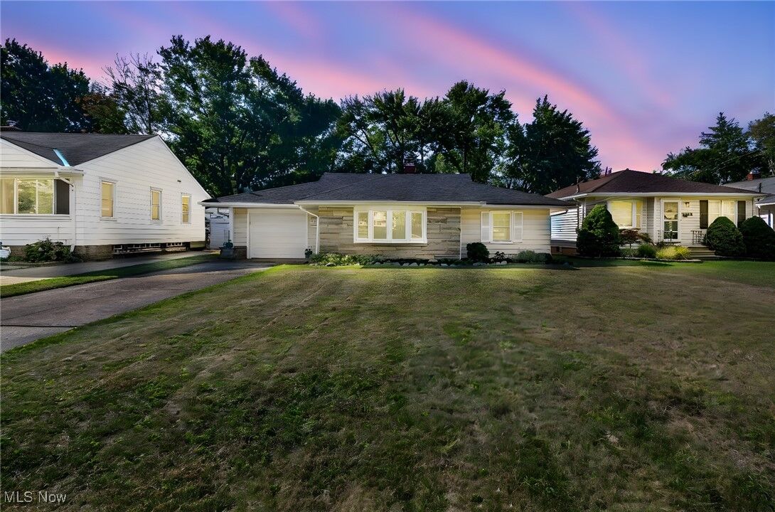 Property Photo: 11043 Meadowbrook Drive OH 44130