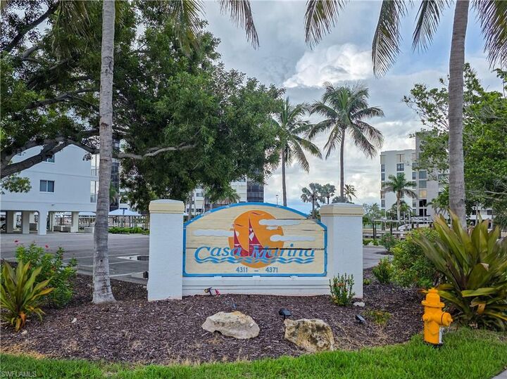 Property Photo:  4371 Bay Beach Ln 313  FL 33931 
