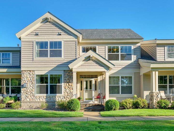 Property Photo: 1722 Riverspointe Place MN 55303