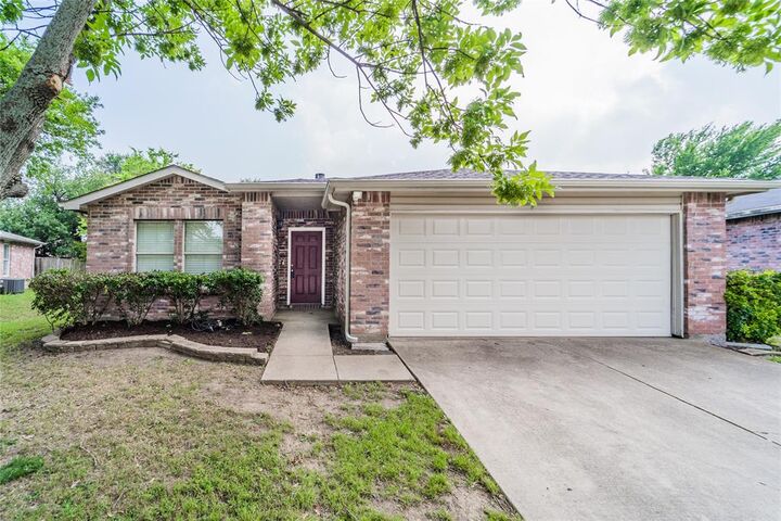 Property Photo: 4403 Cedar Crest Drive TX 75070