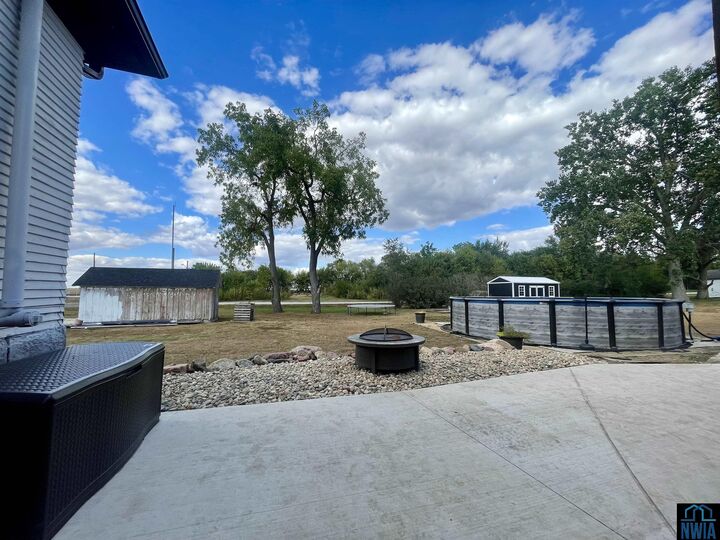 Property Photo:  205 2nd St  IA 51037 
