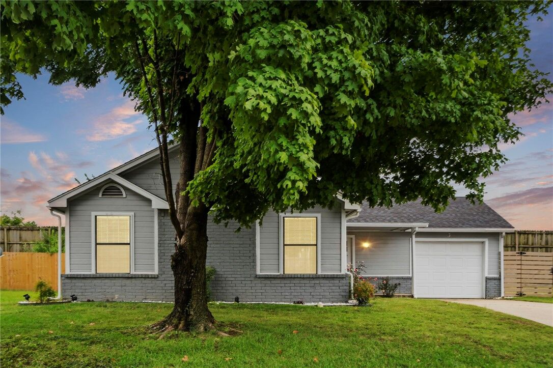 Property Photo: 3 Brookhaven Court AR 72712