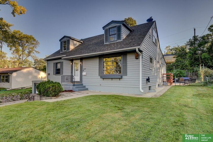 Property Photo:  1629 Post Drive  NE 68114 