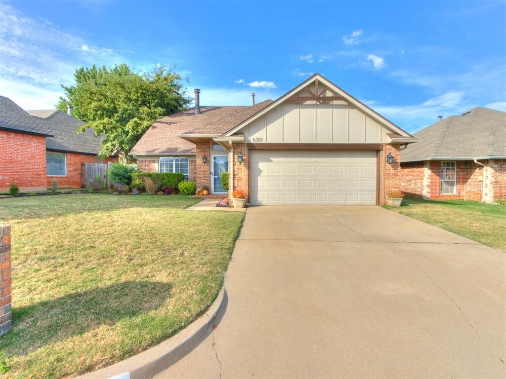 Property Photo: 6301 Westlane OK 73142