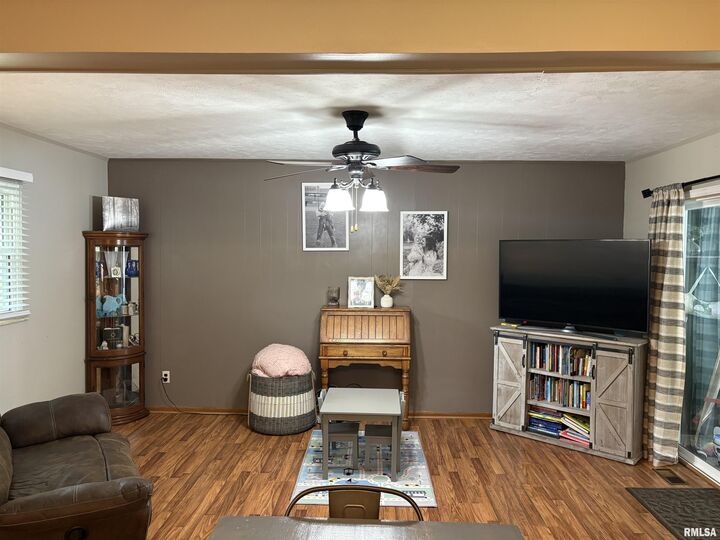Property Photo:  706 E Terrace Drive  IL 62832 