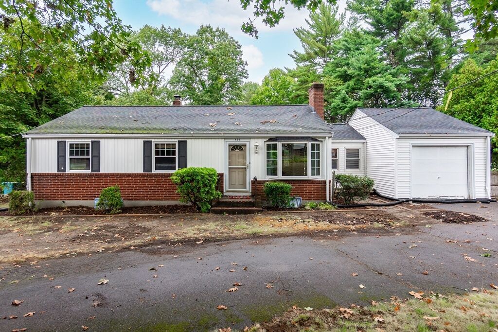 Property Photo:  454 Old Connecticut Path  MA 01778 