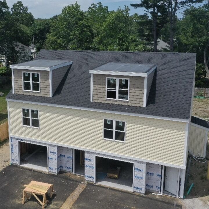 Property Photo:  14 Dyer St 14  MA 02370 