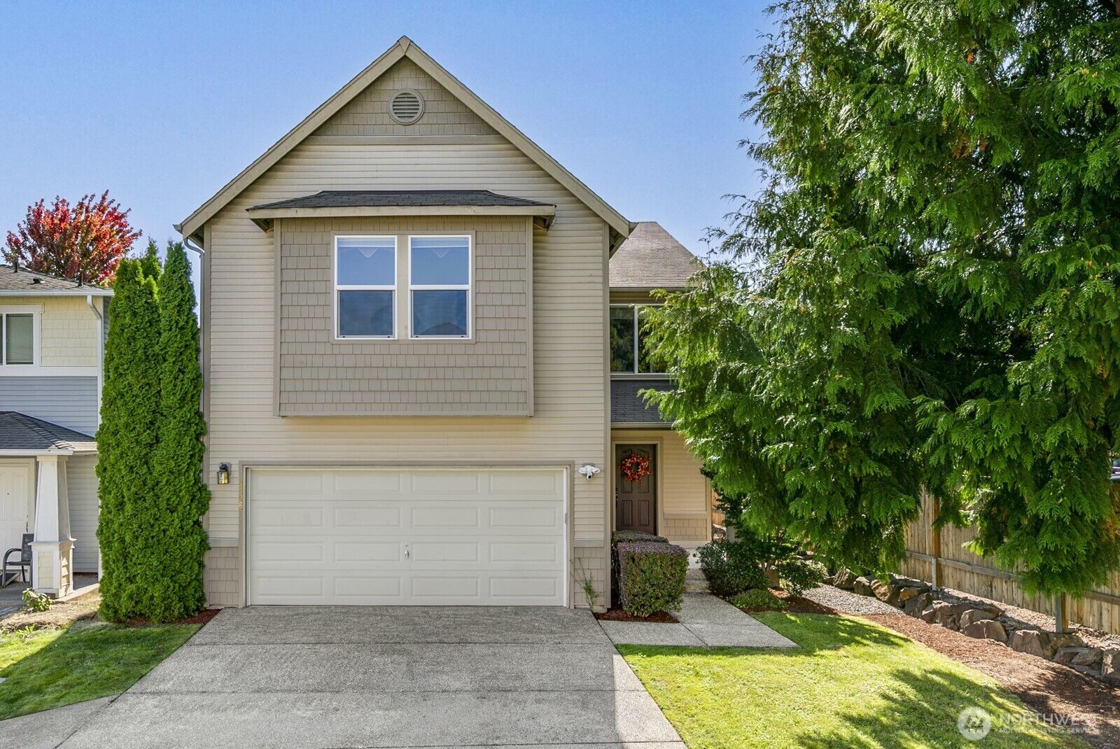 Property Photo:  3326  147th Place SW  WA 98087 