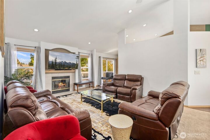 Property Photo:  17608 SE 269th Place  WA 98042 