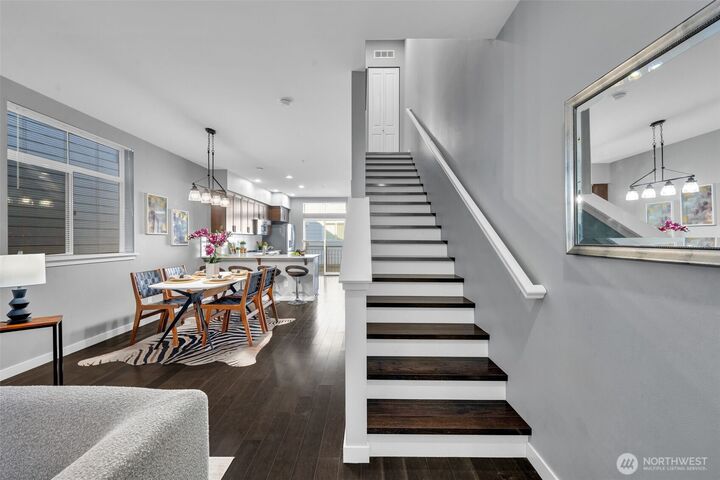 2131 NW Moraine Place  Issaquah WA 98027 photo