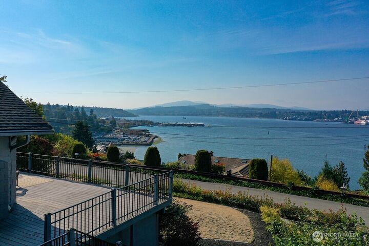 343  Farragut Avenue N  Port Orchard WA 98366 photo