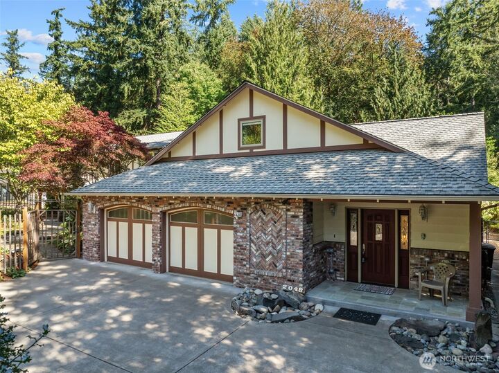 Property Photo: 2048 216th Avenue SE WA 98075