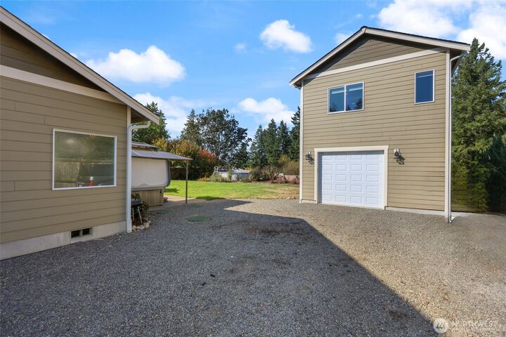 Property Photo: 8048 93rd Trail SE WA 98513