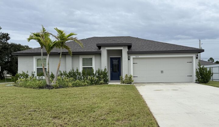 920 SW Castaneda Lane SW  Port Saint Lucie FL 34953 photo