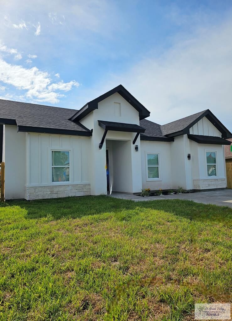 Property Photo: 6896 Blue Spruce St. TX 78526