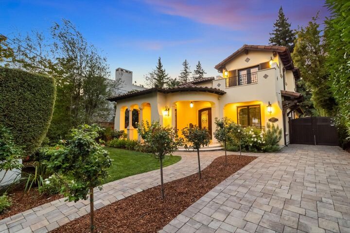 627 Tennyson Avenue  Palo Alto CA 94301 photo
