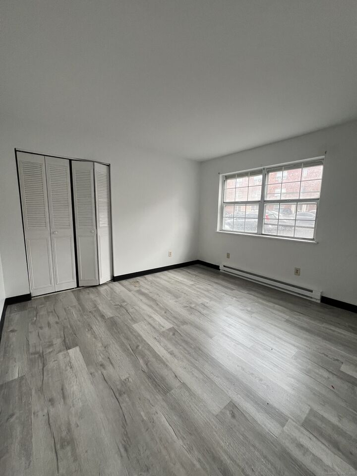 Property Photo:  360 Palisades Avenue B09  CT 06606 