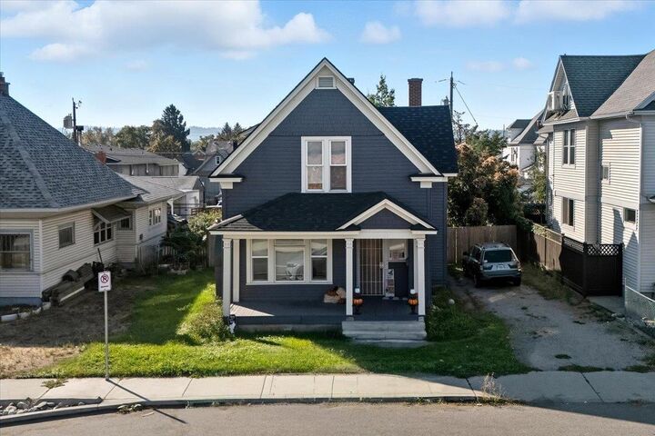 914 E Indiana Ave  Spokane WA 99207 photo