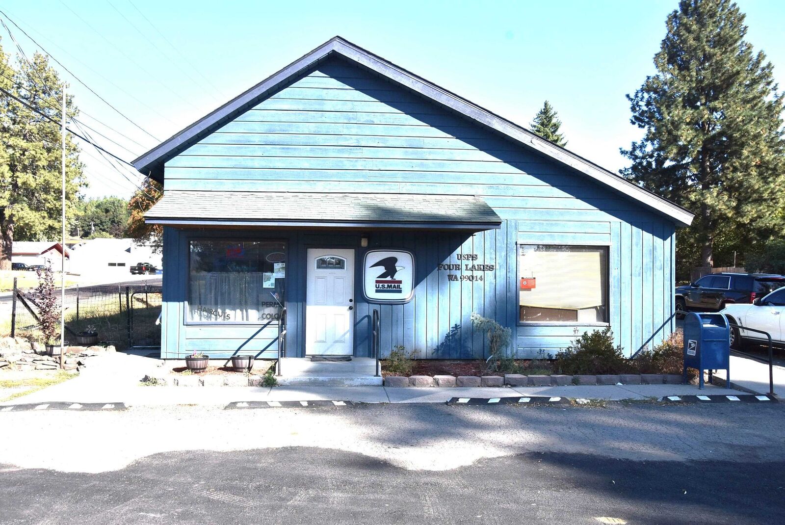 Property Photo: 10117 S Electric St WA 99014
