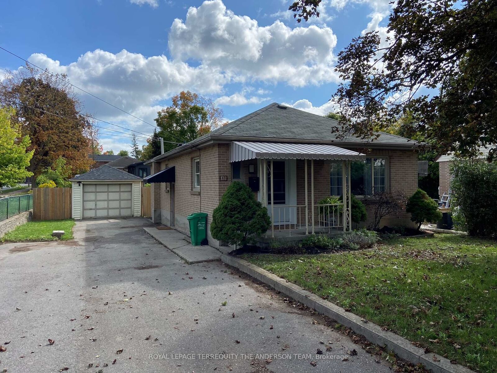 Property Photo:  833 Rishor Crescent  ON K9H 5E1 