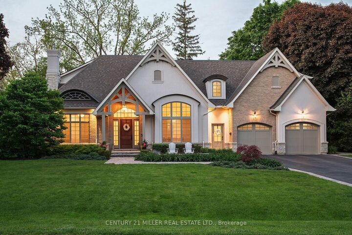 Property Photo:  209 Donessle Drive  ON L6J 3Y7 