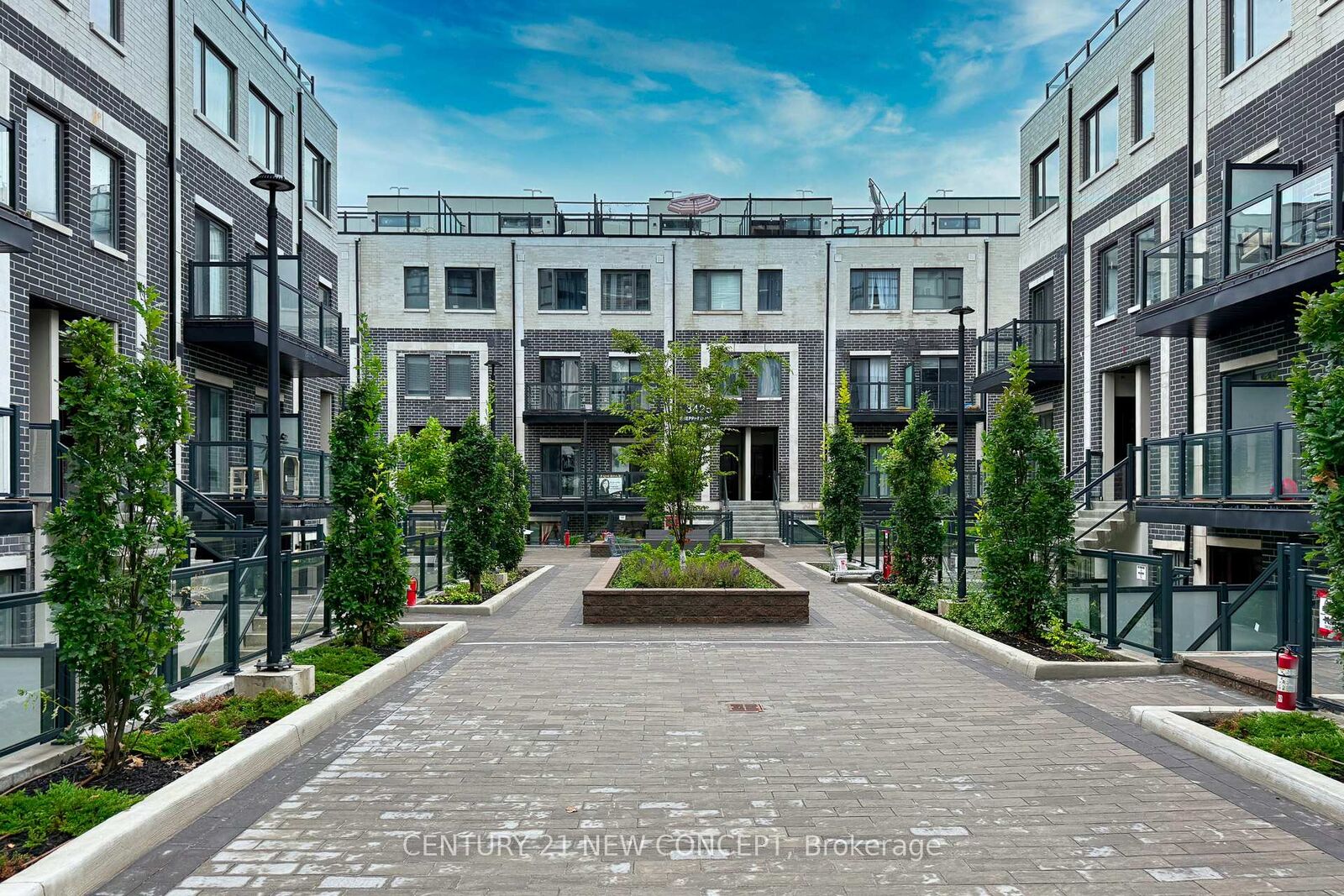 Photo de la propriété:  3425 Sheppard Avenue E C3-108  ON M1T 0C5 