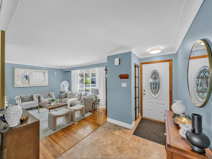 Photo de la propriété:  3379 Askin Avenue  ON N9E 3J6 