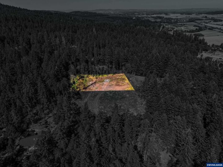 Property Photo: Lot 6 &Amp 7 NW Overlook Dr OR 97330