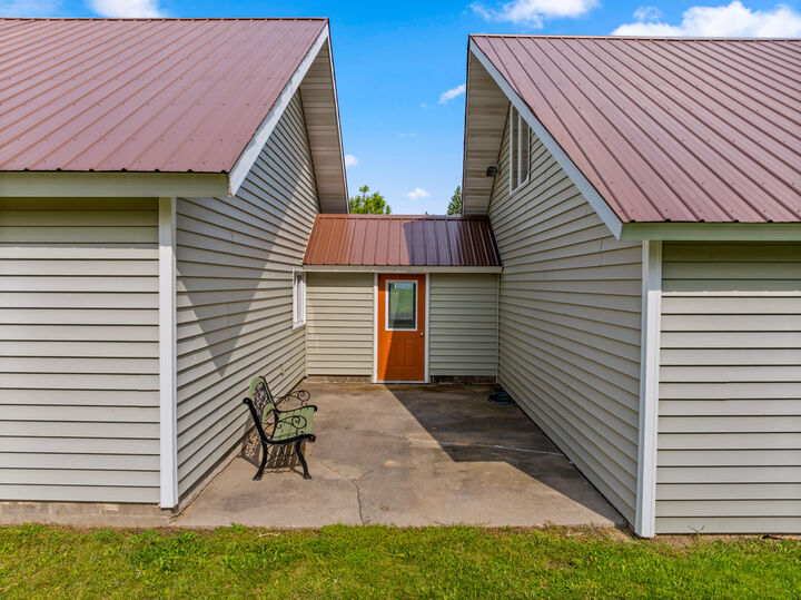 Property Photo: 2402 N Old 27 MI 49735