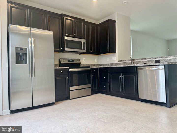 Property Photo:  509 Rolling Valley Drive  VA 22405 