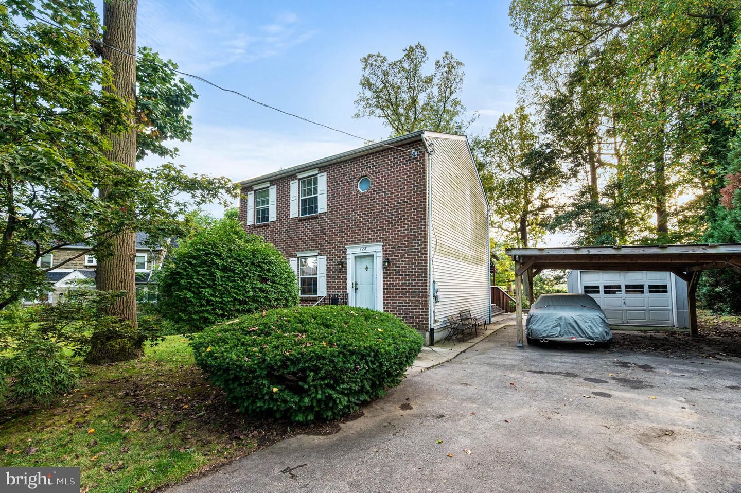Property Photo:  728 Kenilworth Avenue  PA 19126 